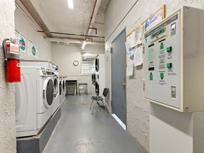 65-15 Alderton Street 5E, Queens NY 11374