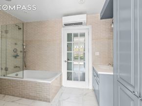 393 West 49th Street 5NN, New York NY 10019