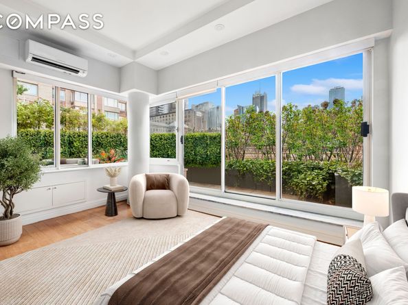 393 West 49th Street 5NN, New York NY 10019