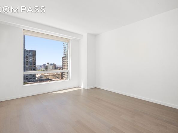 1 City Point 18H, Brooklyn NY 11201