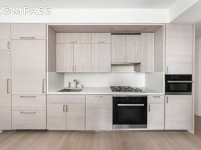 1 City Point 18H, Brooklyn NY 11201