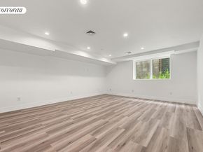 4 Angelas Place, Bronx NY 10465