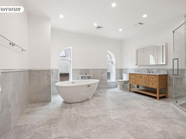 4 Angelas Place, Bronx NY 10465