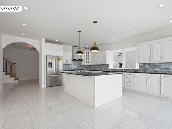 4 Angelas Place, Bronx NY 10465
