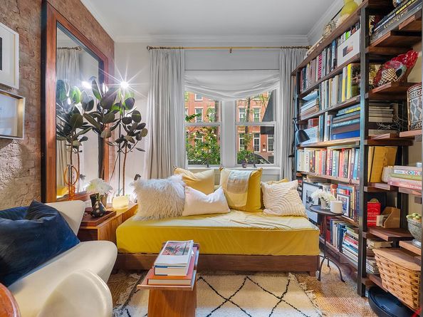 406 West 46th Street 1A, New York NY 10036