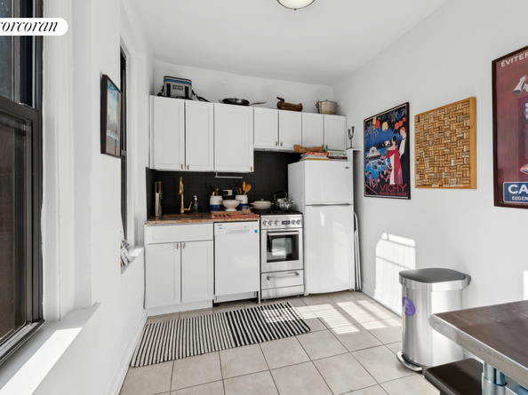270 West 11th Street 6A, New York NY 10014
