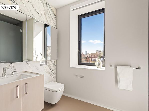 121 East 22nd Street N1505, New York NY 10010