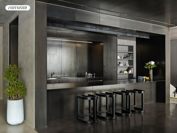 121 East 22nd Street N1505, New York NY 10010