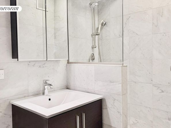 153 East 57th Street 6A, New York NY 10022
