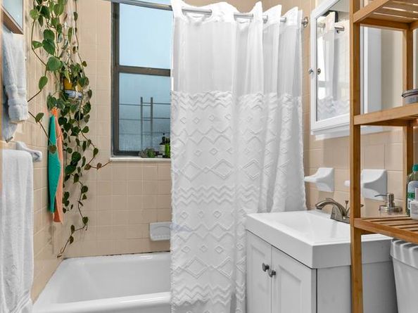 451 West 166th Street 4D, New York NY 10032