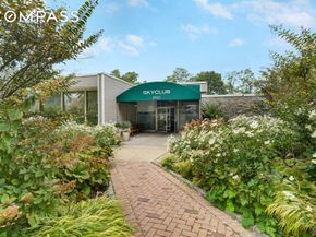 5800 Arlington Avenue 17D, Bronx NY 10471