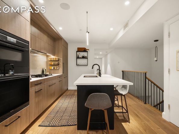 574 Washington Avenue 1, Brooklyn NY 11238