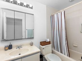8 Deepwater Way 63, Bronx NY 10464