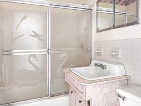 75 Henry Street 15E, Brooklyn NY 11201