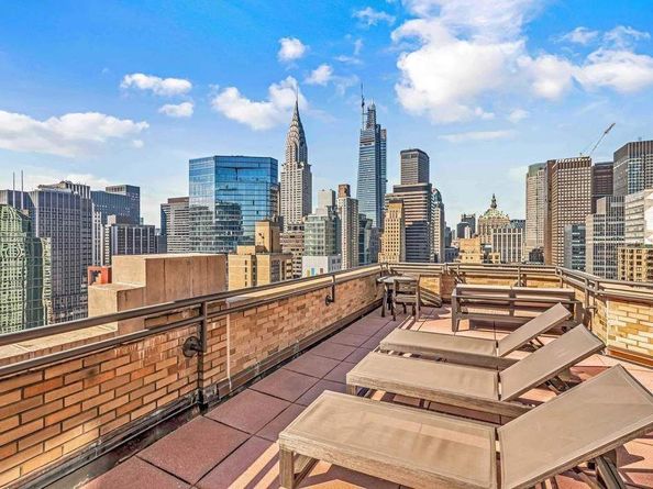 310 East 46th Street 19M, New York NY 10017