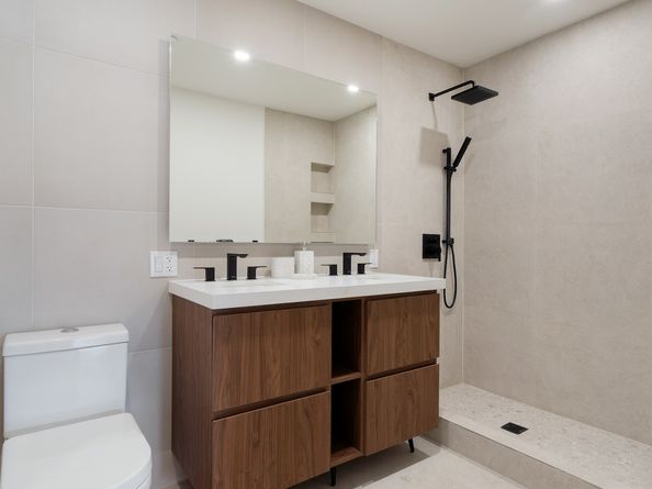 30 Bushwick Avenue 2A, Brooklyn NY 11211