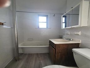 21-68 35th Street 3C, Queens NY 11105
