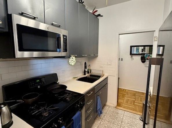 2727 Palisade Avenue 4L, Bronx NY 10463
