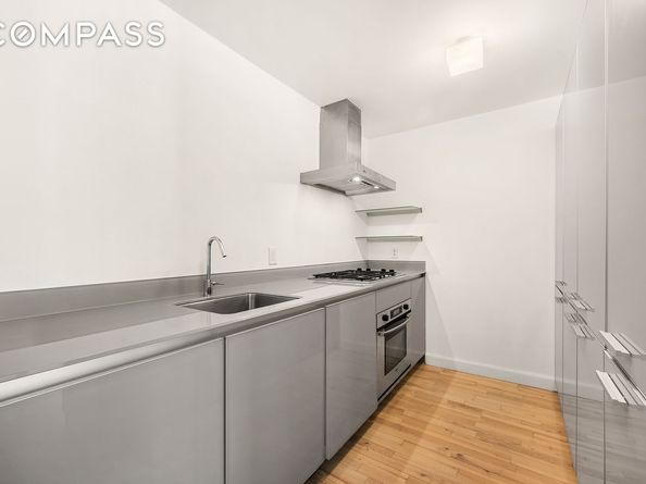 420 West 25th Street 2K, New York NY 10001