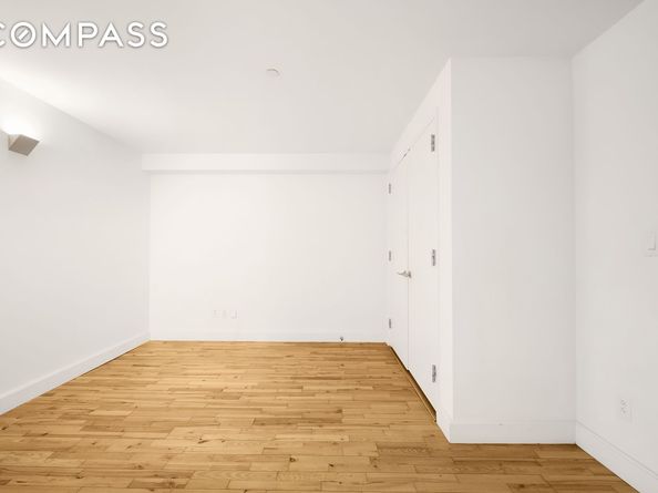 420 West 25th Street 2K, New York NY 10001