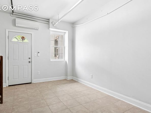 41-05 20th Avenue, Queens NY 11105