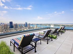 322 West 57th Street 33P2, New York NY 10019