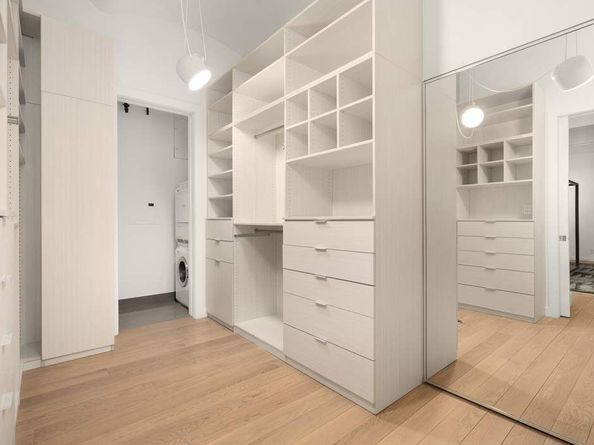 114 Mercer Street 5th Floor, New York NY 10012