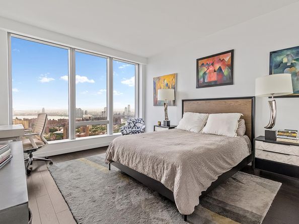 252 South Street 47K, New York NY 10002