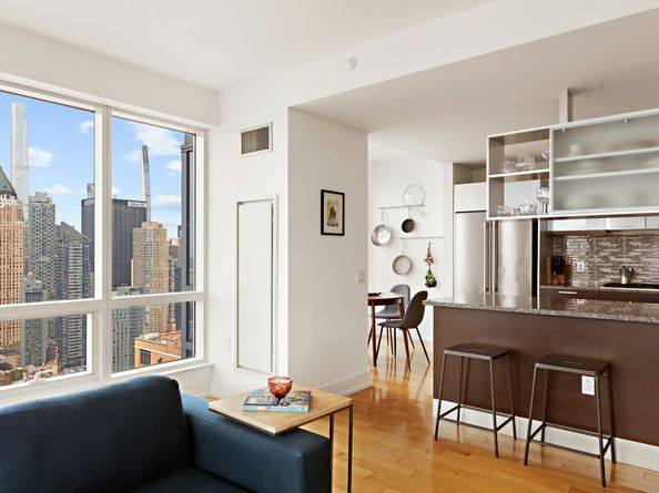 350 West 42nd Street 44B, New York NY 10036