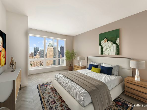 350 West 42nd Street 44B, New York NY 10036