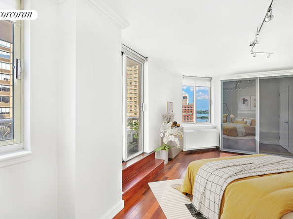 206 East 95th Street 16A, New York NY 10128