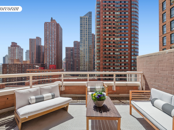 206 East 95th Street 16A, New York NY 10128