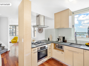 206 East 95th Street 16A, New York NY 10128