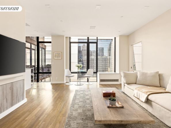 148 East 24th Street 15A, New York NY 10010