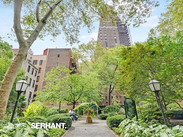 320 East 42nd Street 2318, New York NY 10017