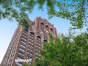 320 East 42nd Street 2318, New York NY 10017