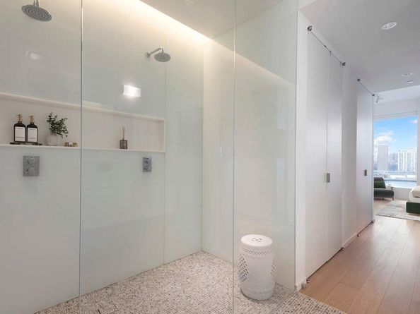 1 John Street 8C, Brooklyn NY 11201
