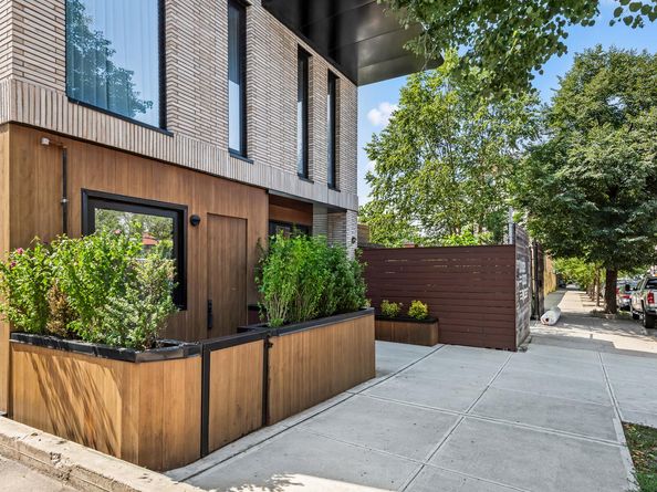 218 Classon Avenue GARDEN, Brooklyn NY 11205