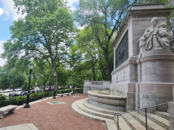318 West 100th Street
