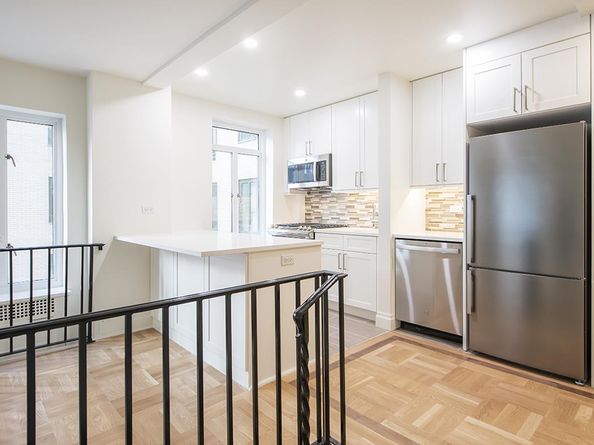 20 East 35th Street 8K, New York NY 10016