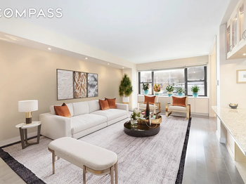 50 Sutton Place S