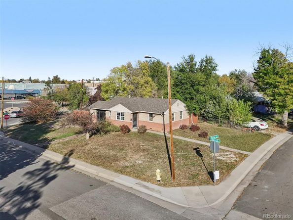 1396 Fulton Street, Aurora CO 80010