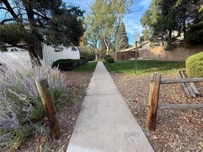 2889 S Newark Place, Aurora CO 80014