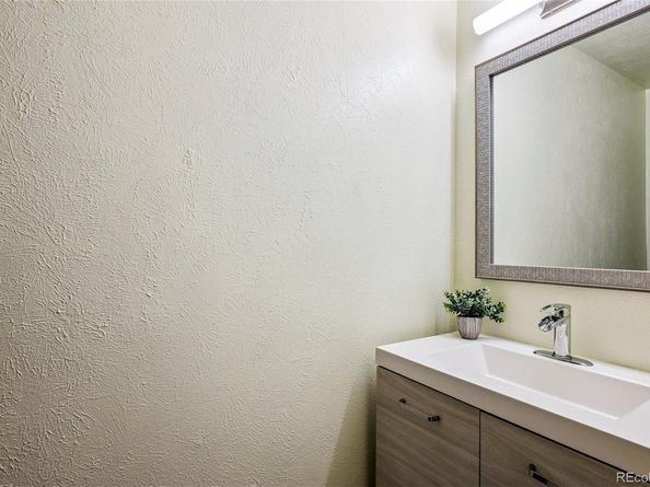 7696 S Pierce Way, Littleton CO 80128