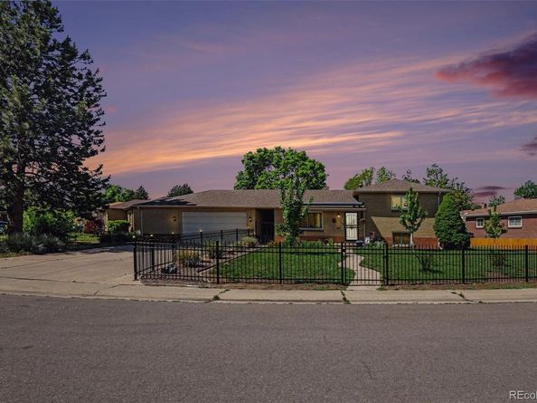 2567 S Uno Way, Denver CO 80219