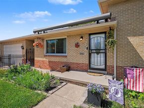2567 S Uno Way, Denver CO 80219