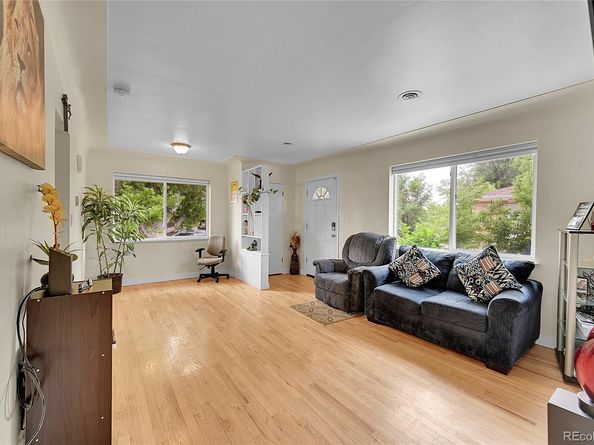 1164 Dallas Street, Aurora CO 80010