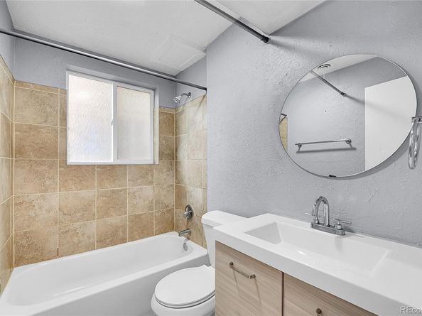 1164 Dallas Street, Aurora CO 80010