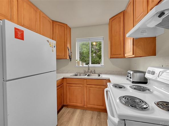 1164 Dallas Street, Aurora CO 80010