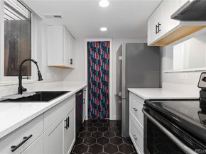 301 W Lehow Avenue 11, Englewood CO 80110